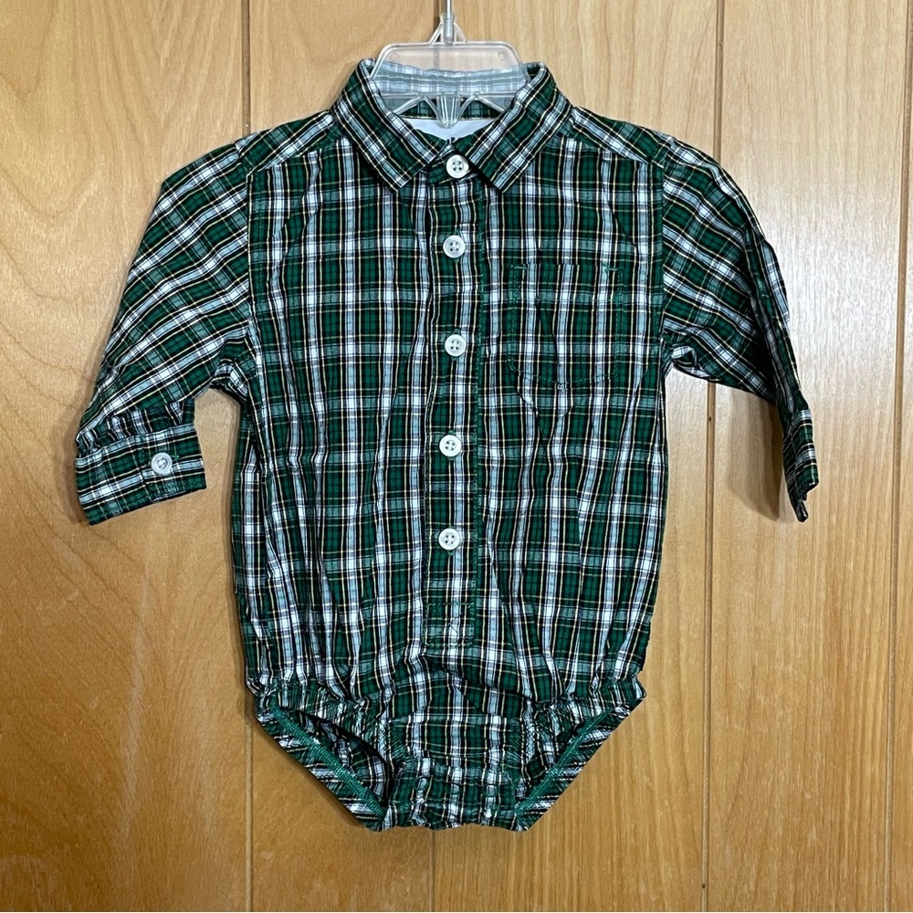 🦋$5🦋 OshKosh 9m green and white plaid button-up collared one-piece